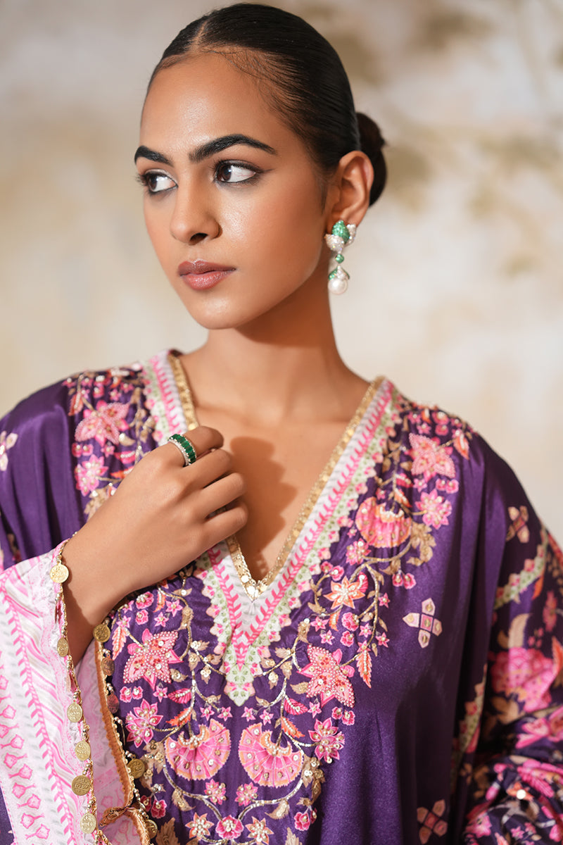 Jamni Naayab Kaftan Set
