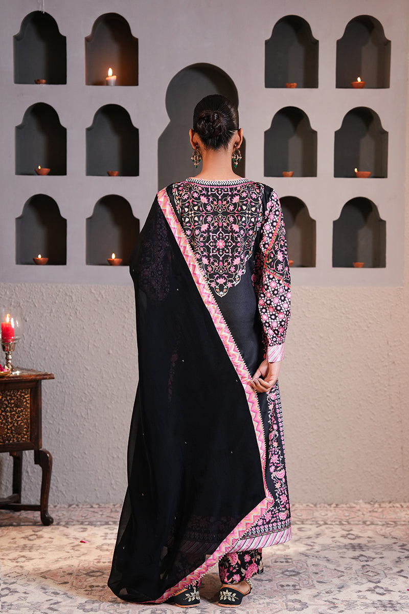 Khwaab Gulabi Kurta Set With Dupatta