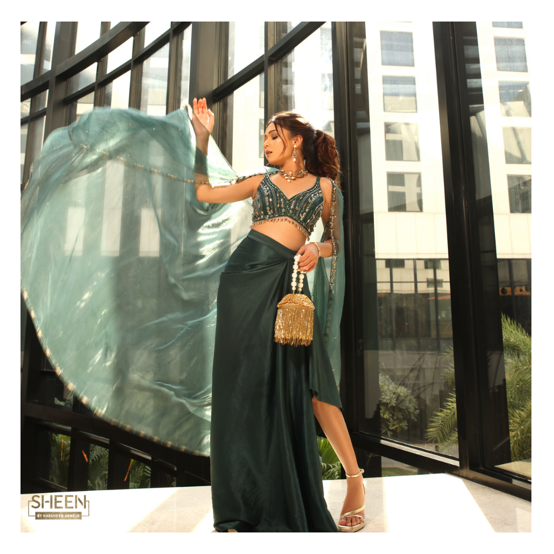 Swirl Bucket Bag