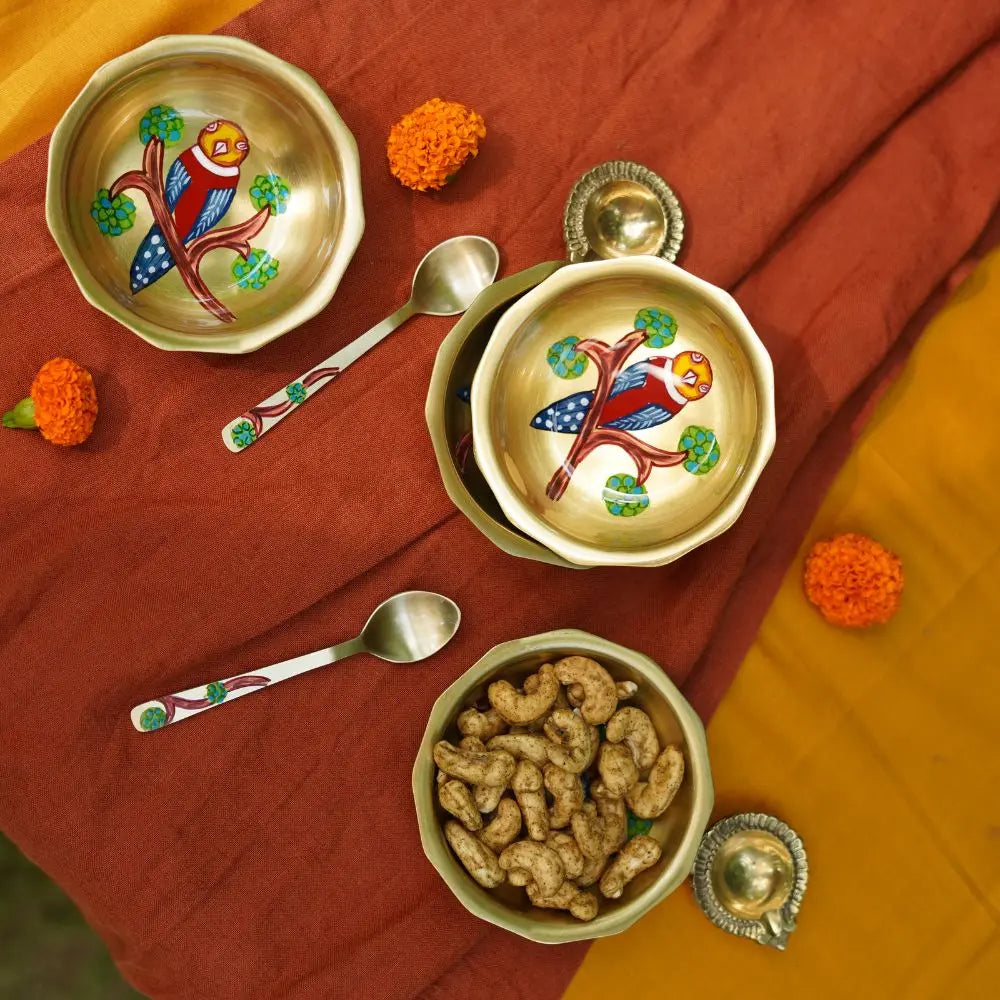 Tota Maina Brass Nut Bowl