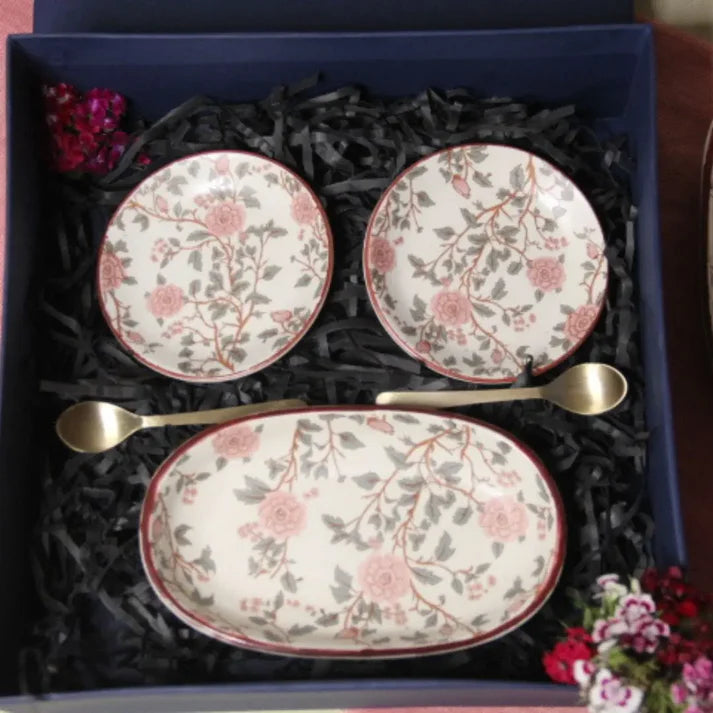 Peony Breakfast Table Gift Box | Set of 5