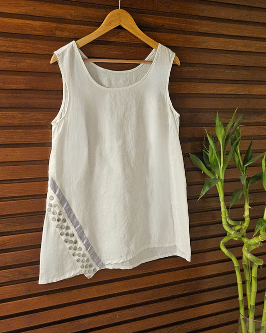 Buttoned Linen Top