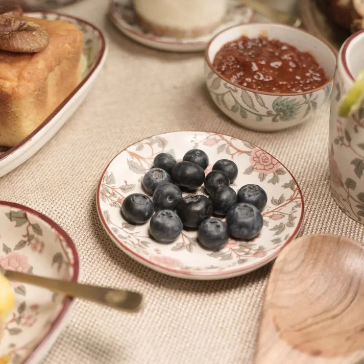 Dreamy floral teaplate